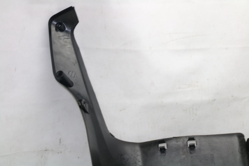 photo de BAJO CARENADO SYM SYMPLY 4T 50 (2012 - 2015) - Detalle de la pieza