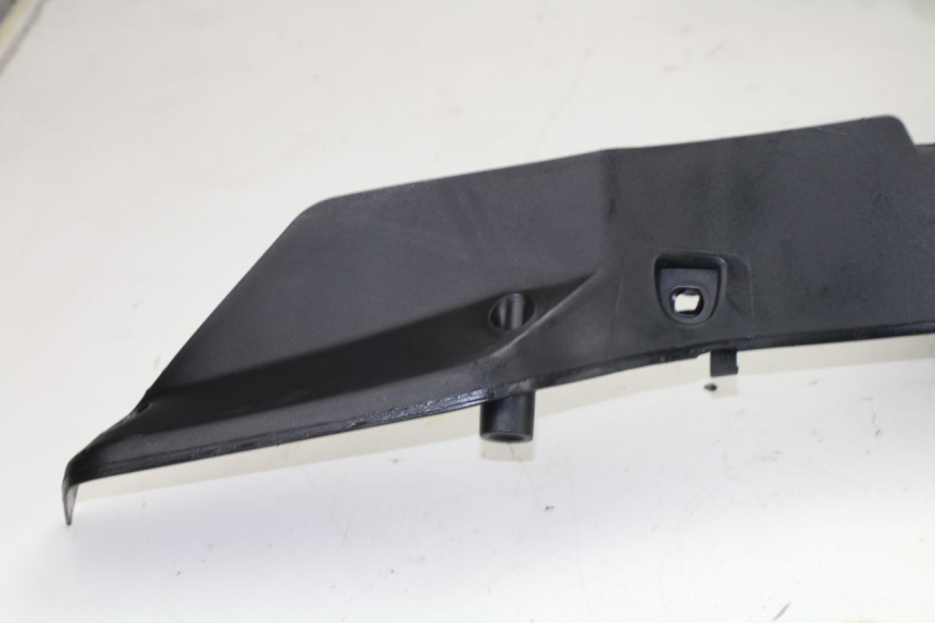 photo de BAJO CARENADO SYM SYMPLY 4T 50 (2012 - 2015) - Otra vista del artículo