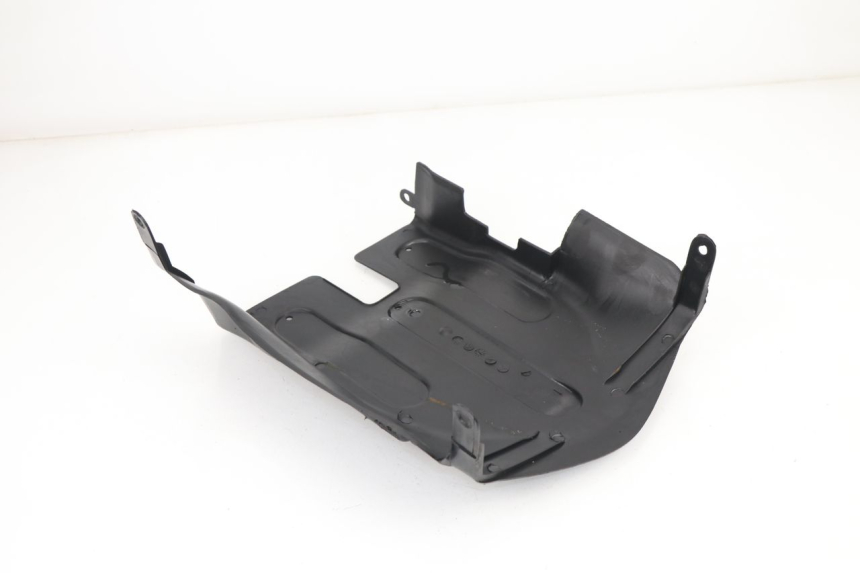 photo de BAJO CARENADO TNT MOTOR ROMA 10' 4T 50 (2007 - 2018) - Zoom estado de uso