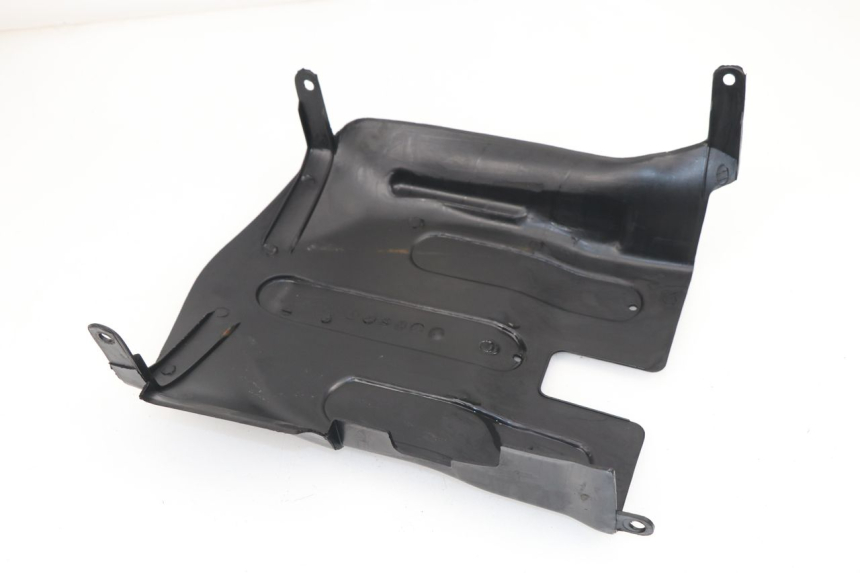 photo de BAJO CARENADO TNT MOTOR ROMA 10' 4T 50 (2007 - 2018) - Otra perspectiva