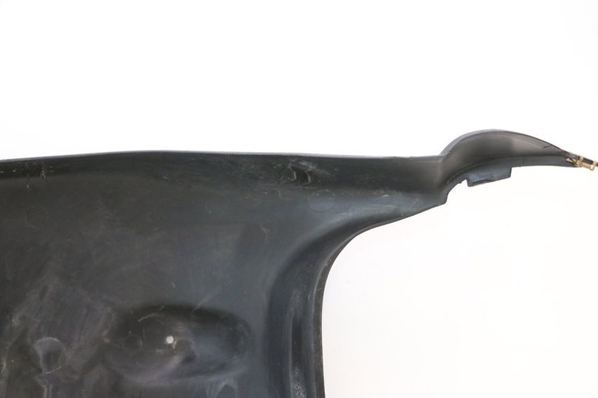 photo de FALDóN PEUGEOT TREKKER 50 (1995 - 2004) - Detalles de los puntos de fijación