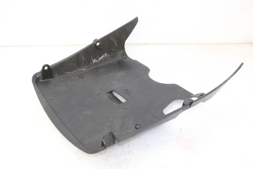 photo de BAJO CARENADO PEUGEOT TWEET 4T 50 (2018 - 2022) - Detalle de la pieza