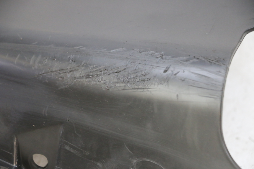 photo de BAJO CARENADO PEUGEOT TWEET PRO EFI 4T 50 (2021 - 2022) - Primer plano técnico