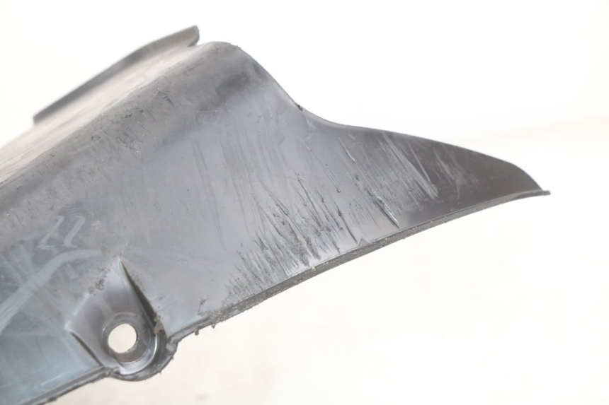 photo de BAJO DE CHASIS PEUGEOT TWEET 125 (2018 - 2021) - Detalle de la pieza