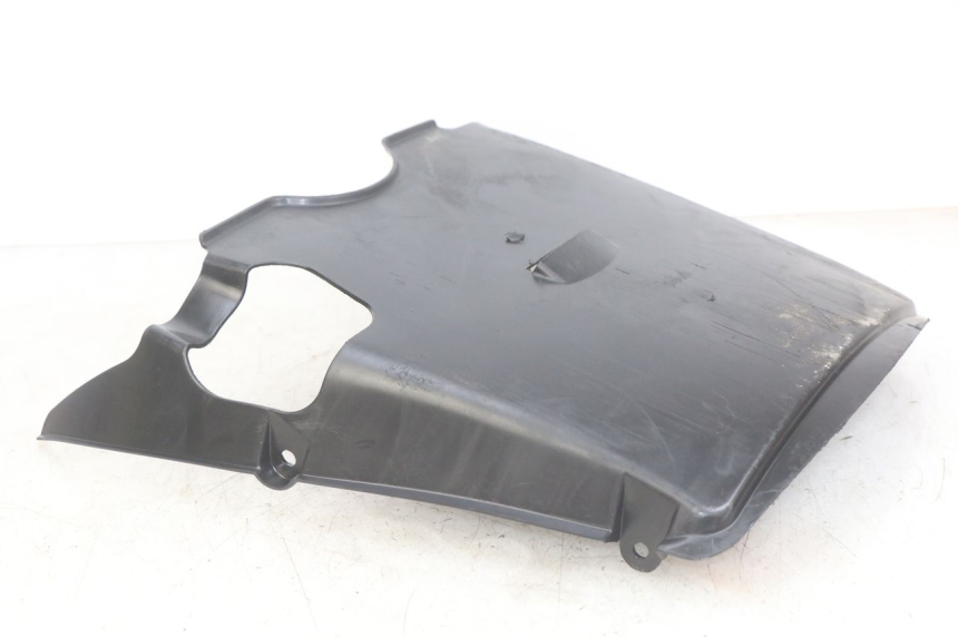 photo de BAJO DE CHASIS PEUGEOT TWEET 125 (2018 - 2021) - Primer plano técnico