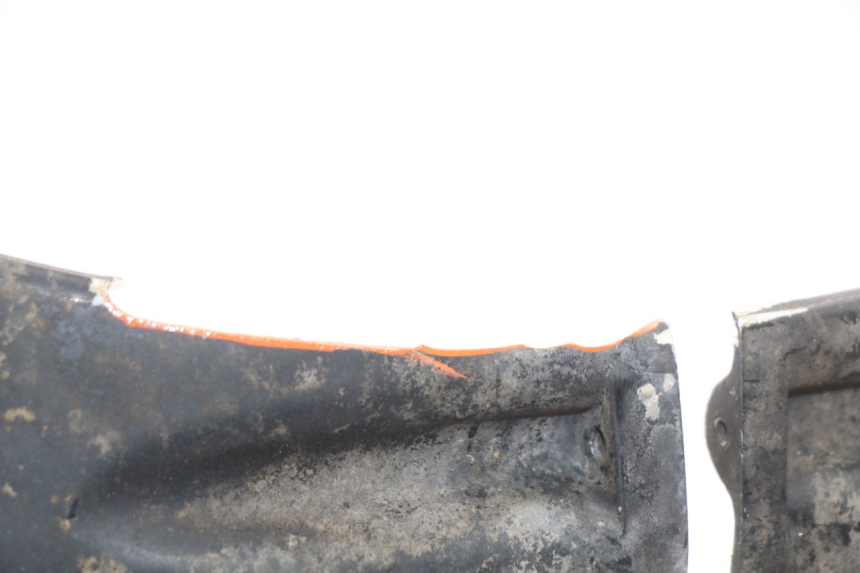 photo de BAJO DEL CHASIS PEUGEOT VIVACITY NEW 4T 50 (2008 - 2017) - Detalles de los puntos de fijación