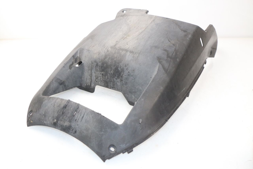 photo de BAJO DE CARRO YAMAHA X-MAX XMAX 125 (2010 - 2013) - Primer plano técnico