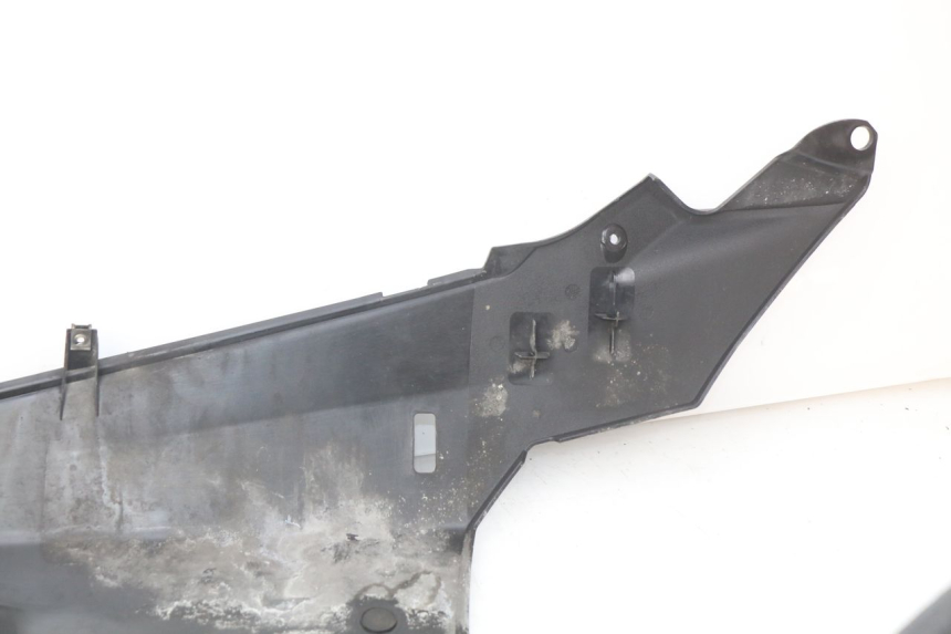 photo de BAJO DE CARRO YAMAHA X-MAX XMAX 125 (2010 - 2013) - Vista general del producto