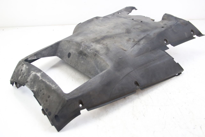 photo de BAJO DE CHASIS YAMAHA XMAX X-MAX 125 (2006 - 2009) - Otra perspectiva