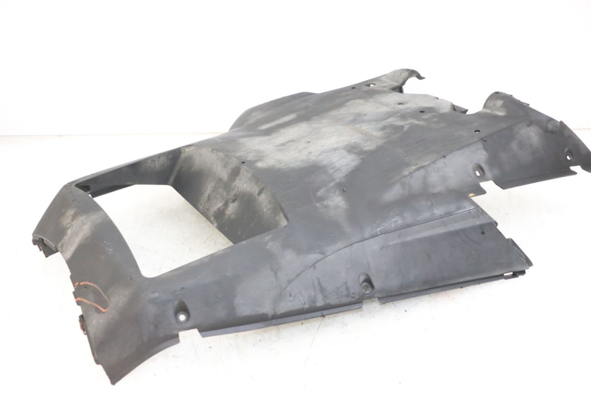 photo de BAJO DEL CHASIS YAMAHA X-MAX XMAX 250 (2006 - 2009) - Vista general del producto