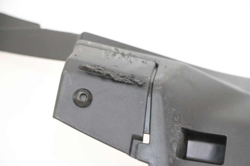 photo de BAJO CARENADO YAMAHA XMAX X-MAX 125 (2021 - 2025) - Características distintivas