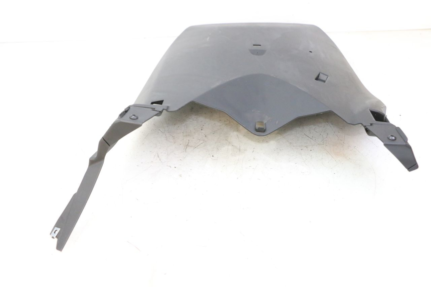 photo de BAJO CARENADO YAMAHA XMAX X-MAX 125 (2021 - 2025) - Primer plano técnico