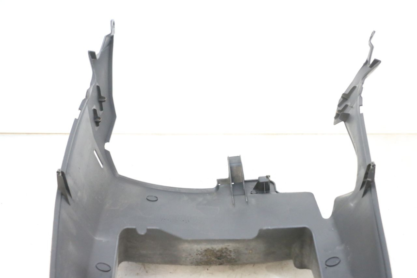 photo de BAJO DE CARRO YAMAHA X-MAX XMAX 125 (2010 - 2013) - Otra perspectiva