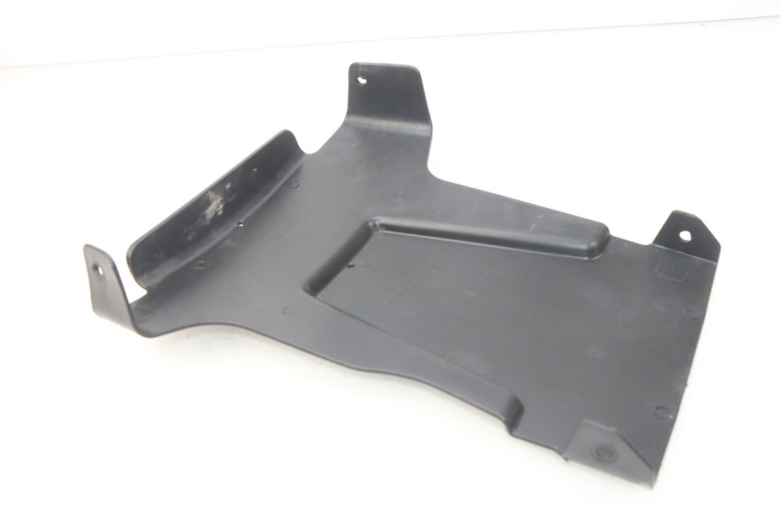 photo de BAJO DEL CHASIS TGB X-MOTION XMOTION 125 (2008 - 2014) - Detalle de la pieza