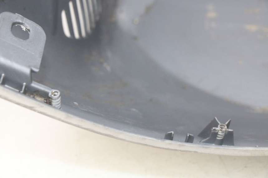 photo de BAJO DEL CHASIS PIAGGIO X9 EVOLUTION 250 (2003 - 2007) - Primer plano técnico