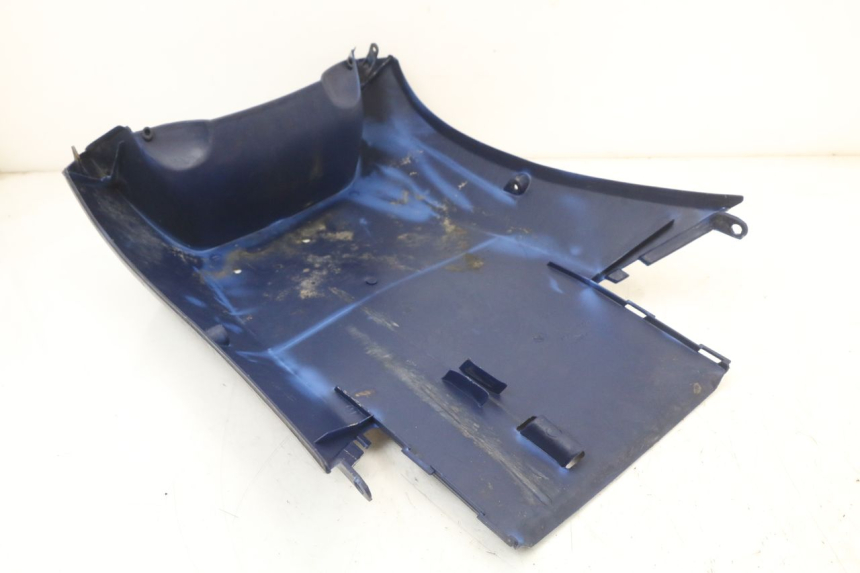 photo de BAJO CARENADO YAMAHA YE ZEST 50 (1992 - 1998) - Primer plano técnico