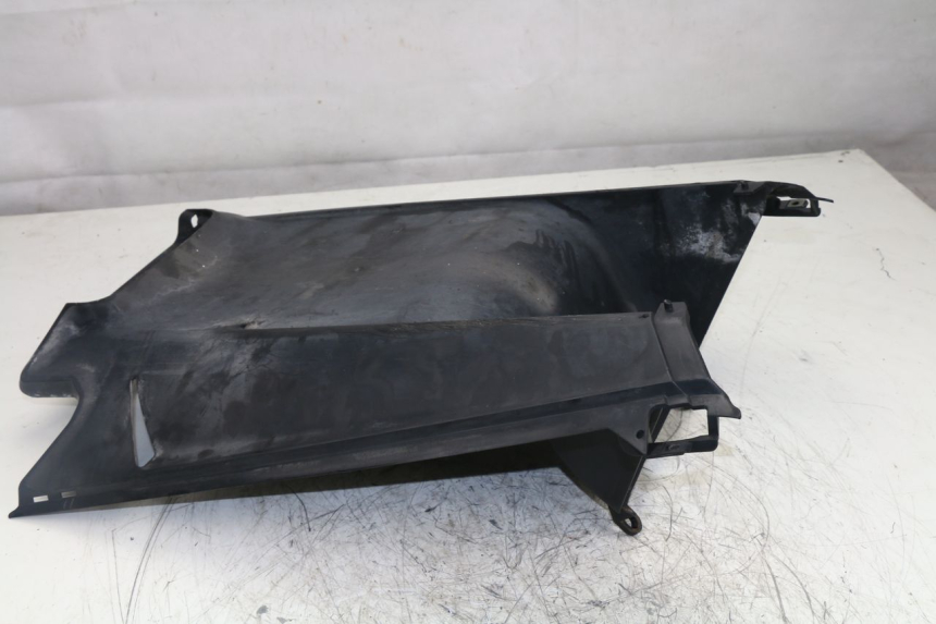 photo de BAJO CARENADO YAMAHA YP MAJESTY ABS 400 (2007 - 2009) - Zoom estado de uso