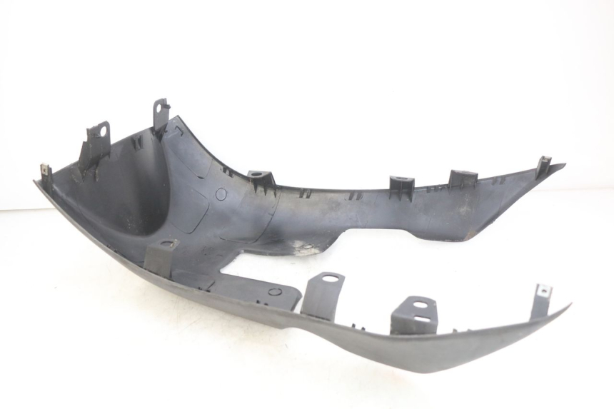 photo de BAJO DEL CHASIS PIAGGIO ZIP 2T 50 (2009 - 2019) - Detalle de la pieza