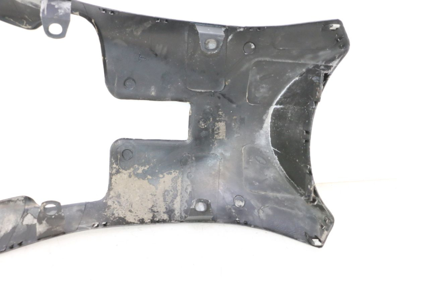 photo de BAJO DEL CHASIS PIAGGIO ZIP 2T 50 (2009 - 2019) - Primer plano técnico