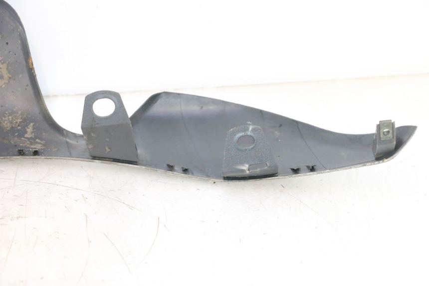 photo de BAJO CARENADO PIAGGIO ZIP 4T 50 (2006 - 2017) - Primer plano de alta resolución