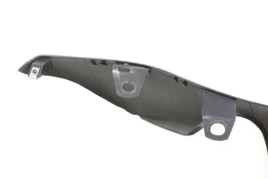 photo de BAJO DE CHASIS PIAGGIO ZIP 4T 50 (2018 - 2020) - Primer plano de alta resolución