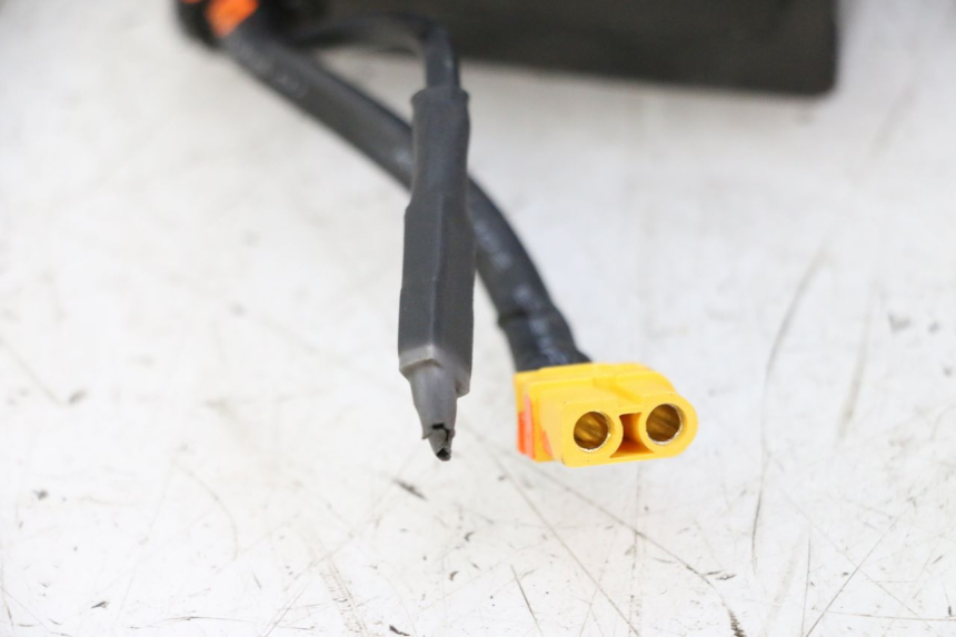 photo de BATERÍA URBANGLIDE 100XS 1 - Detalles de los puntos de fijación