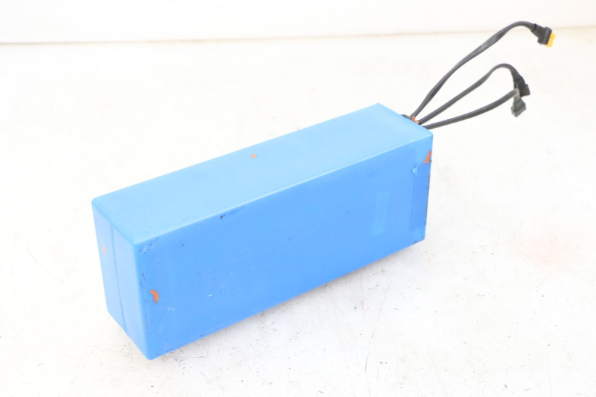 photo de BATER URBANGLIDE E-CROSS PRO 1 - Estado de la superficie y material