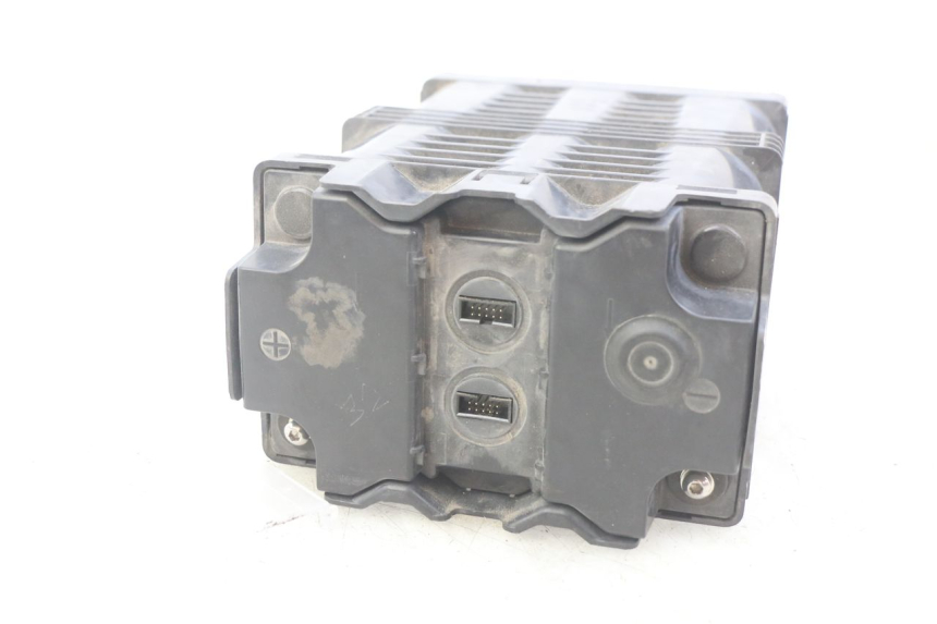 photo de BATERÍA PEUGEOT E-VIVACITY 1 (2012 - 2018) - Otra perspectiva