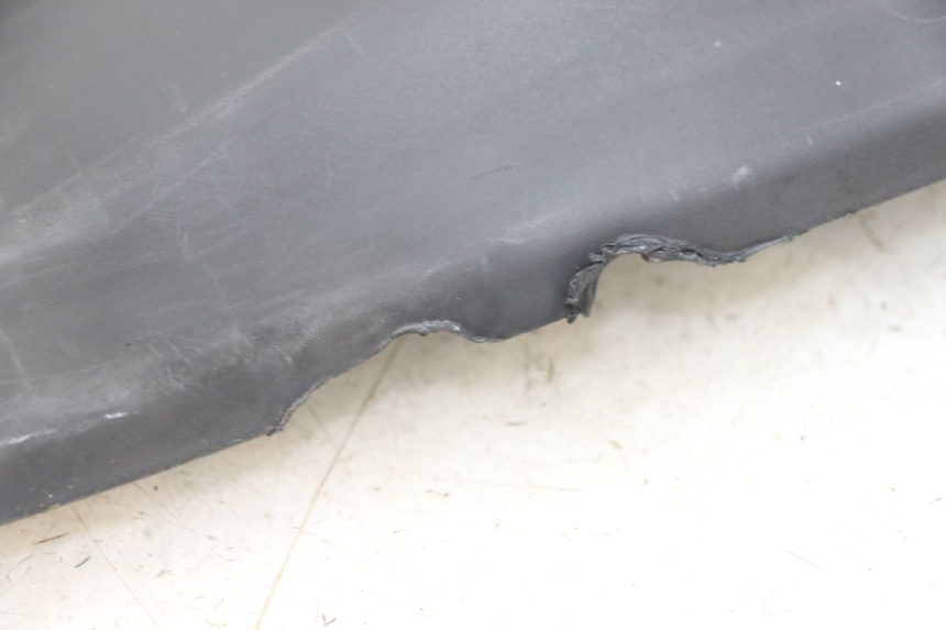 photo de GUARDABARROS TRASERO KYMCO AGILITY 4T 50 (2018 - 2022) - Detalles de los puntos de fijación