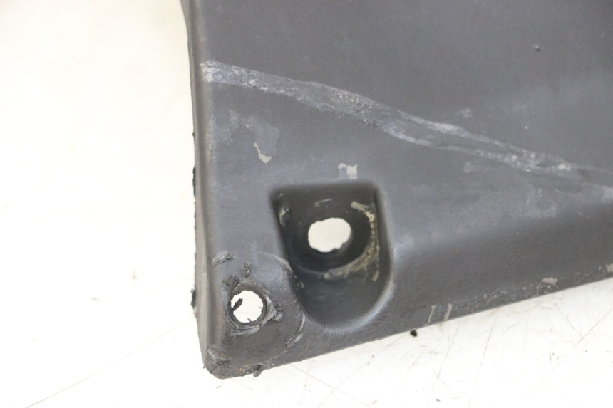 photo de GUARDABARROS TRASERO KYMCO AGILITY 4T 50 (2018 - 2022) - Otra perspectiva