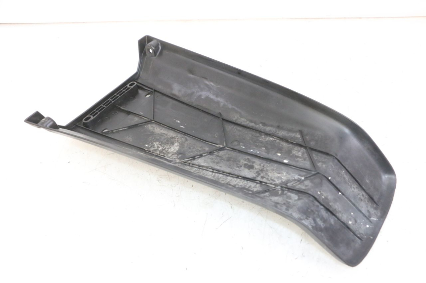 photo de GUARDABARROS TRASERO KYMCO AGILITY 4T 50 (2005 - 2018) - Detalle de la pieza