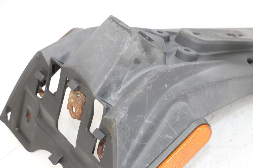 photo de ALETA TRASERA KYMCO AGILITY CITY 4T 50 (2008 - 2016) - Primer plano técnico