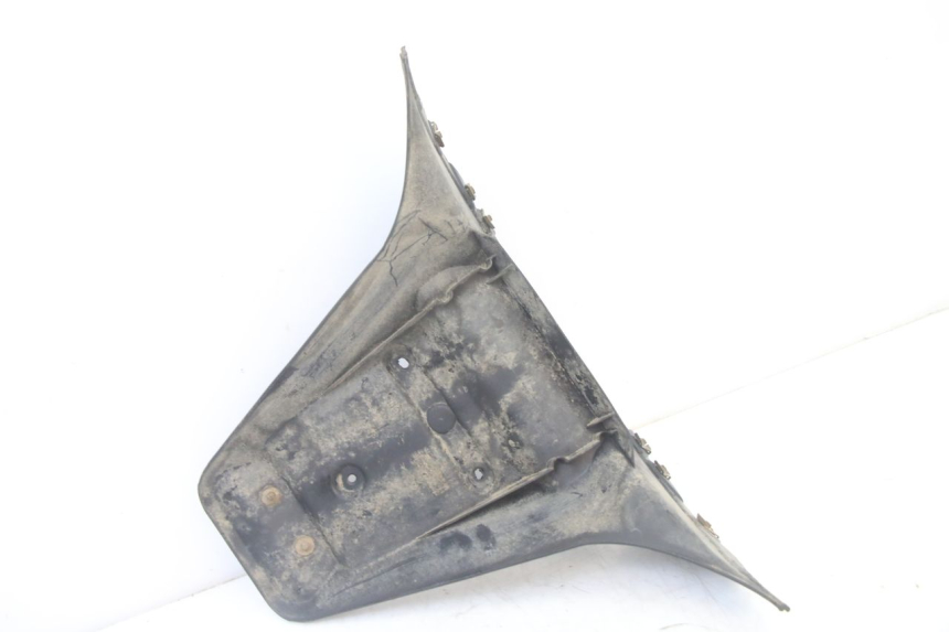 photo de ALETA TRASERA APRILIA ATLANTIC 125 (2003 - 2009) - Detalles de los puntos de fijación