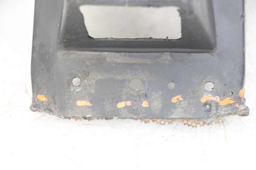 photo de ALETA TRASERA MAG POWER BOMBERS 4T 50 (2016 - 2026) - Zoom sobre los componentes