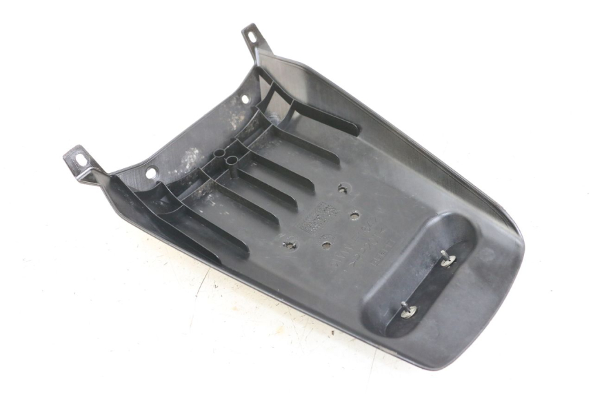 photo de GUARDABARROS TRASERO MBK BOOSTER SPIRIT 50 (2004 - 2017) - Zoom estado de uso