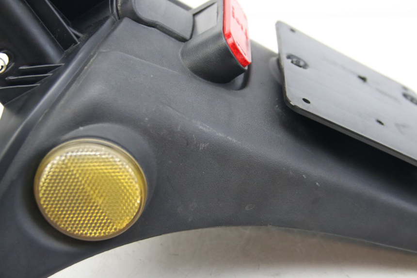 photo de GUARDABARROS TRASERO DERBI BOULEVARD 50 (2009 - 2006) - Primer plano de alta resolución