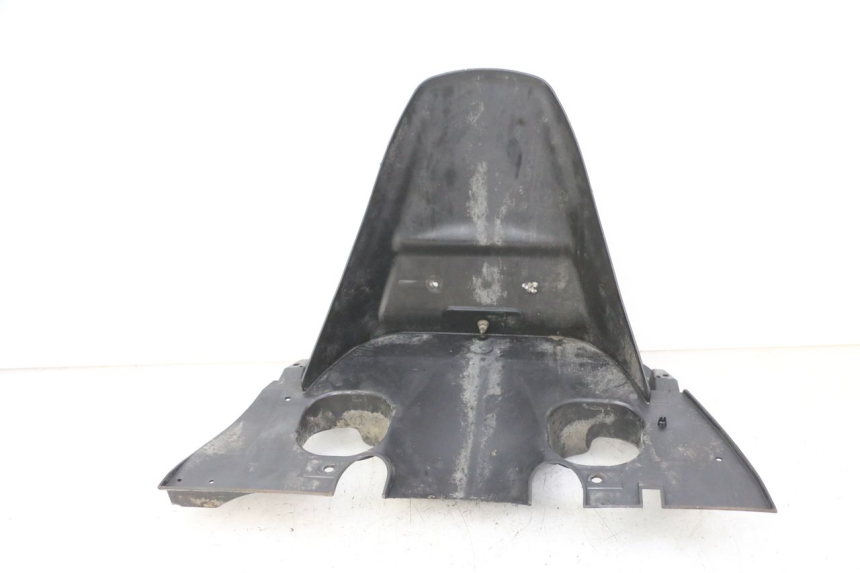 photo de ALETA TRASERA SUZUKI BURGMAN 125 (2007 - 2014) - Detalle de la pieza