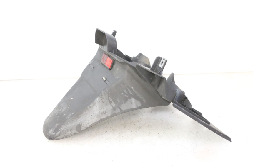 photo de ALETA TRASERA SUZUKI BURGMAN 125 (2007 - 2014) - Otra perspectiva