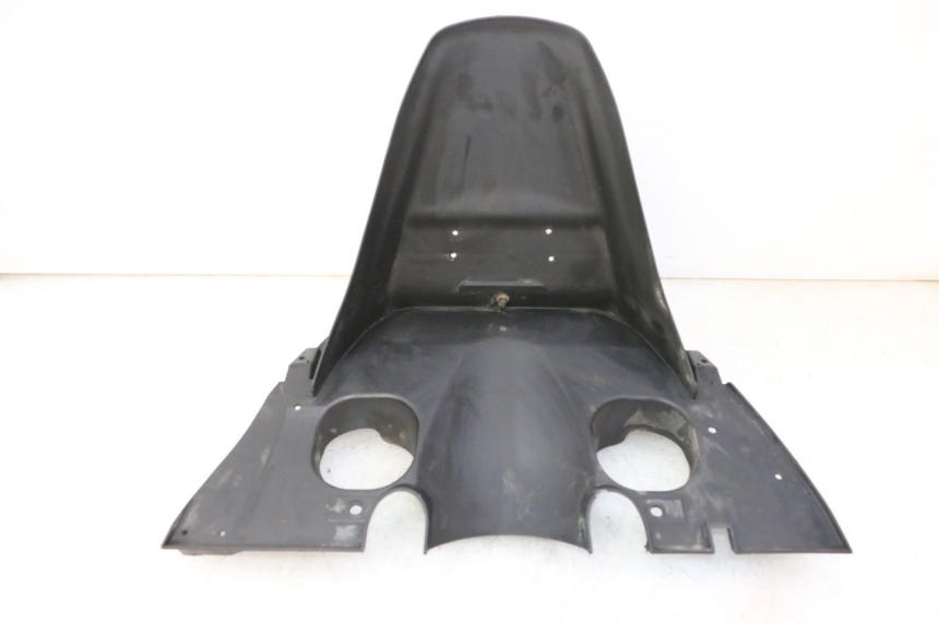 photo de ALETA TRASERA SUZUKI BURGMAN 125 (2007 - 2014) - Detalle de la pieza