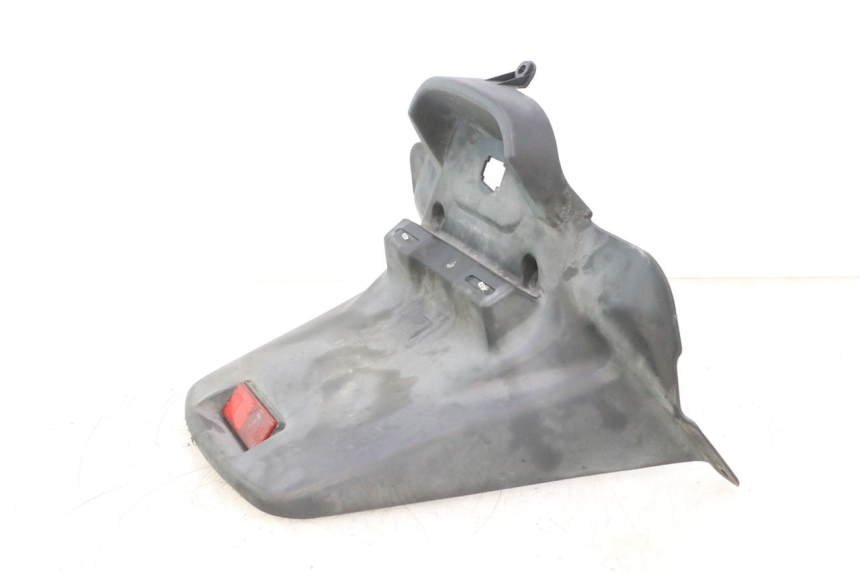 photo de ALETA TRASERA SUZUKI BURGMAN EXECUTIVE ABS 650 (2006 - 2012) - Primer plano técnico