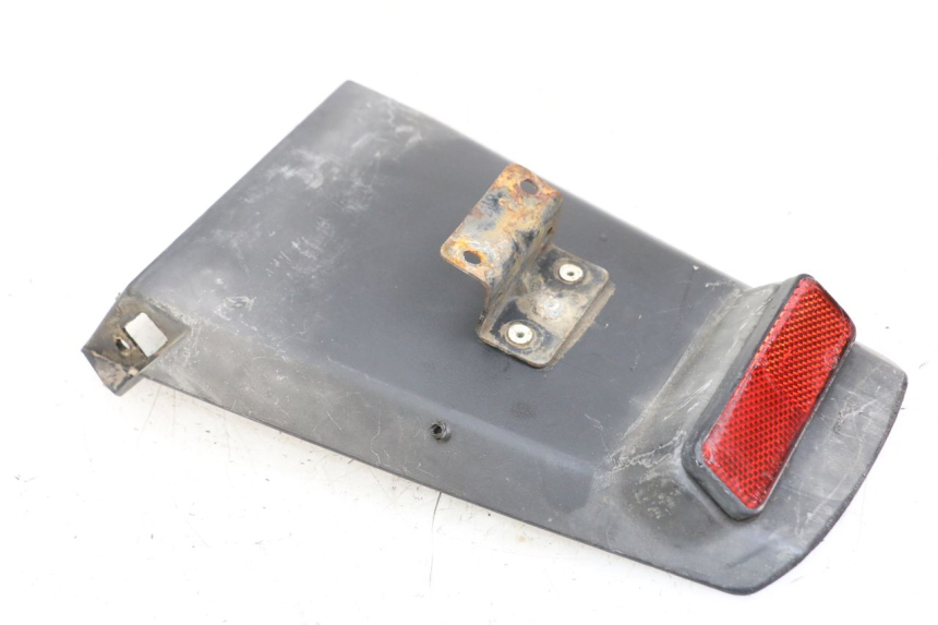 photo de GUARDABARROS TRASERO YAMAHA BW'S 50 (2004 - 2017) - Primer plano técnico