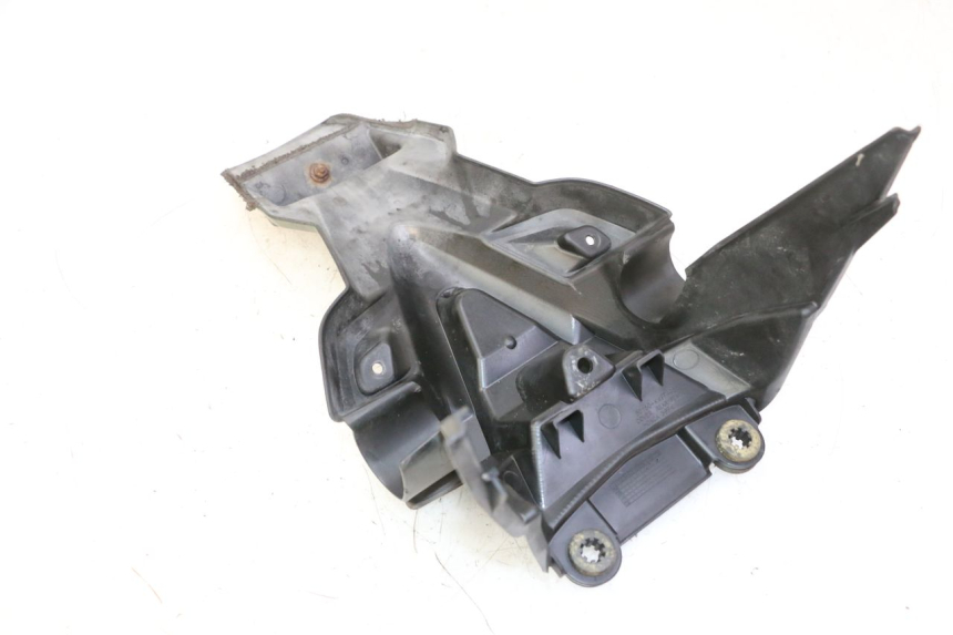 photo de ALETA TRASERA HONDA CBF 125 (2009 - 2015) - Otra perspectiva