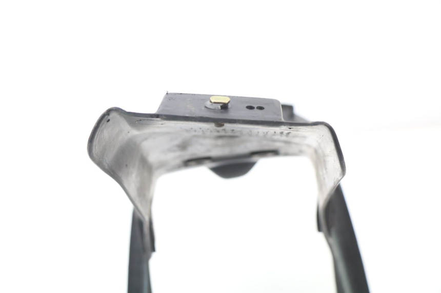 photo de ALETA TRASERA HONDA CG 125 (1996 - 1998) - Detalle de la pieza