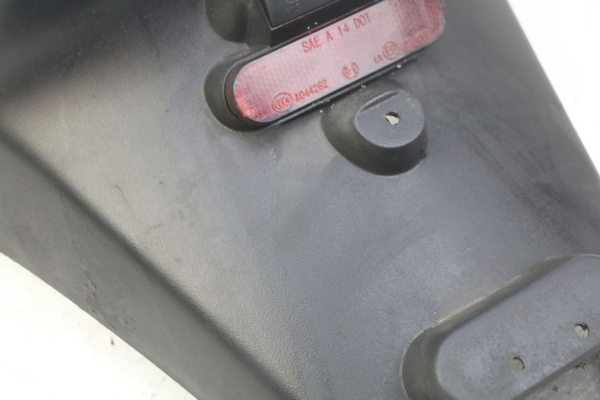 photo de GUARDABARROS TRASERO PEUGEOT CITYSTAR 2T 50 (2018 - 2021) - Detalle de la pieza