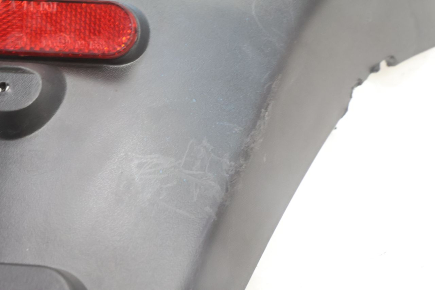 photo de GUARDABARROS TRASERO PEUGEOT CITYSTAR 2T 50 (2018 - 2021) - Primer plano técnico