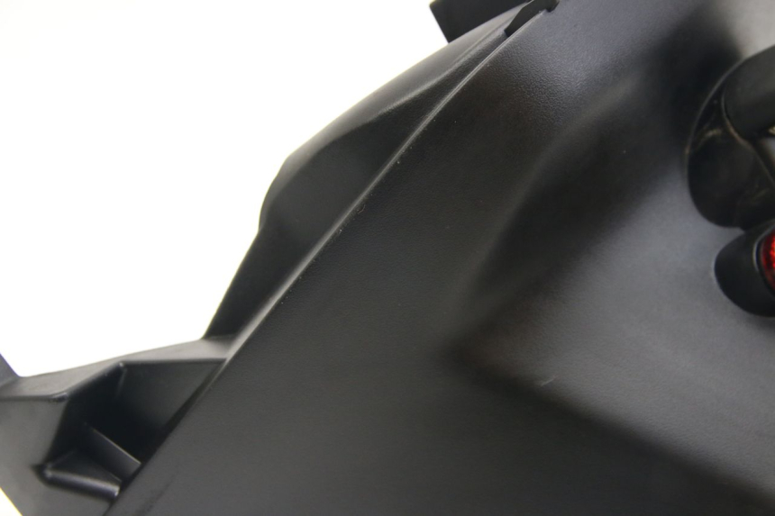 photo de GUARDABARROS TRASERO PEUGEOT CITYSTAR 125 (2011 - 2017) - Otra perspectiva