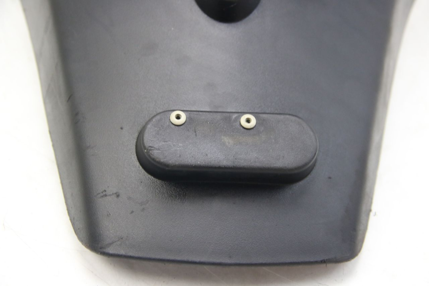 photo de GUARDABARROS TRASERO PEUGEOT CITYSTAR 125 (2011 - 2017) - Estado de la superficie y material