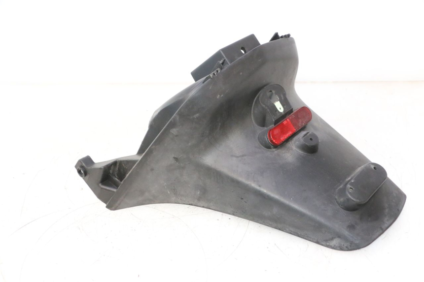 photo de GUARDABARROS TRASERO PEUGEOT CITYSTAR 125 (2011 - 2017) - Primer plano técnico