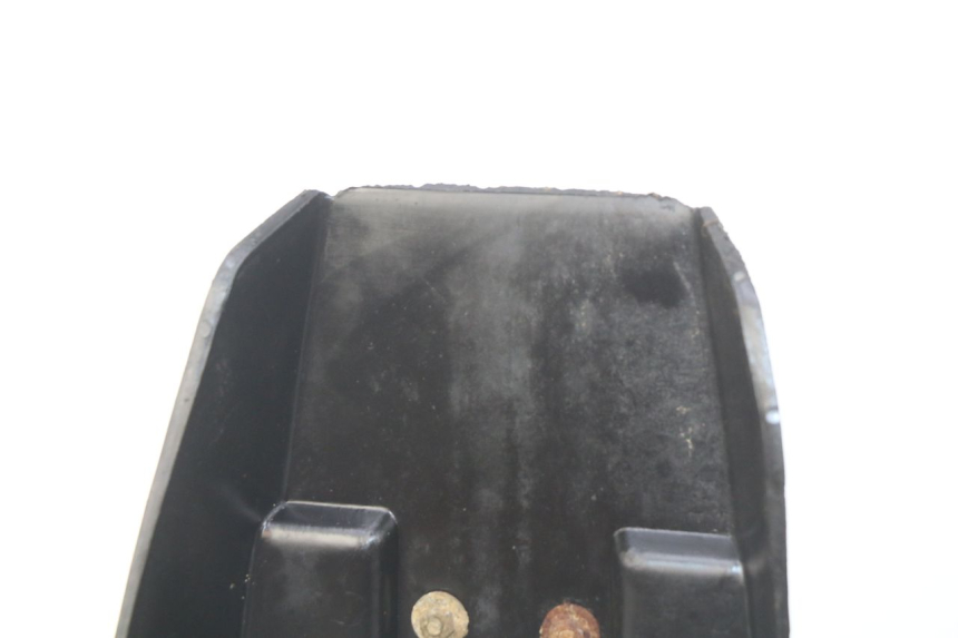 photo de GUARDABARROS TRASERO SUZUKI CP 80 (1985 - 1996) - Detalle de la pieza