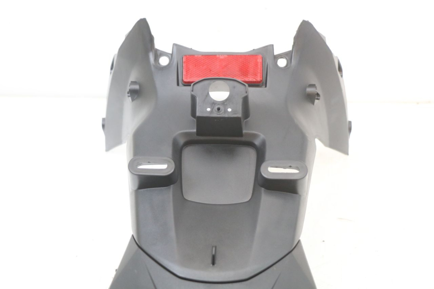 photo de GUARDABARROS TRASERO SYM CROX 4T 50 (2016 - 2023) - Primer plano técnico